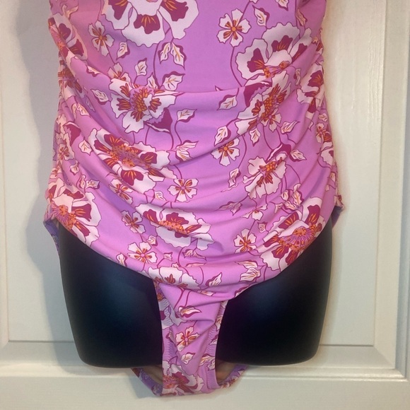 “J. CREW” Ruched Climbing Floral Bandeau One Piece - Picture 6 of 14